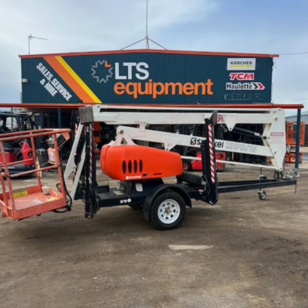 Snorkel MHP13/35 Trailer Mounted Boom Lift